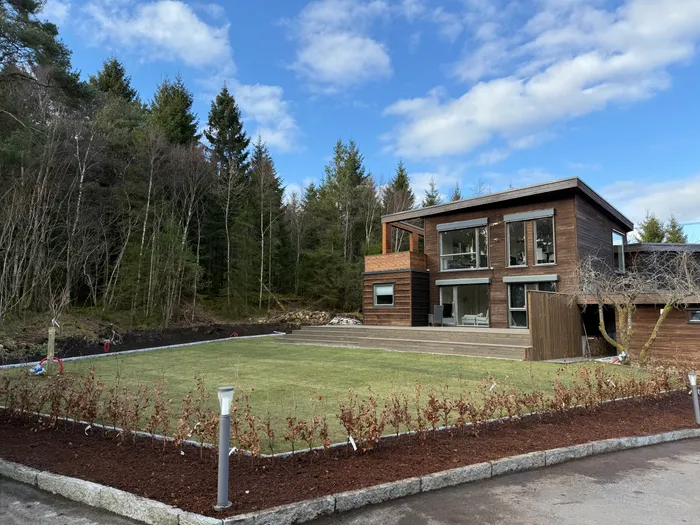 Hage og grøntanlegg, Anleggsgartner Ellingsen AS